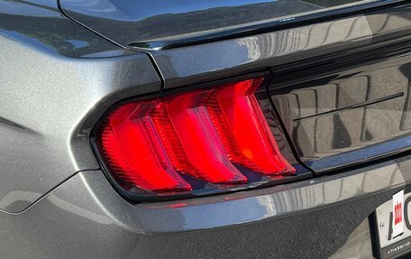 Ford Mustang VI рестайлинг, 2019 год, 4 140 000 рублей, 7 фотография