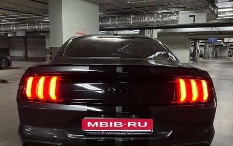 Ford Mustang VI рестайлинг, 2019 год, 4 140 000 рублей, 20 фотография