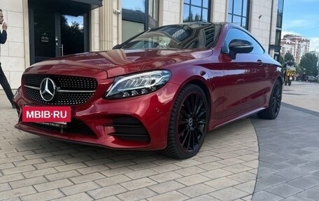 Mercedes-Benz C-Класс, 2018 год, 4 500 000 рублей, 3 фотография