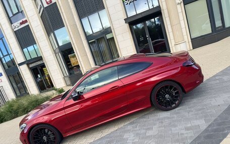 Mercedes-Benz C-Класс, 2018 год, 4 500 000 рублей, 28 фотография