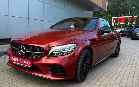 Mercedes-Benz C-Класс, 2018 год, 4 500 000 рублей, 17 фотография
