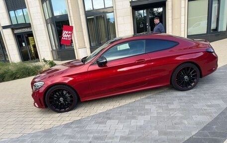 Mercedes-Benz C-Класс, 2018 год, 4 500 000 рублей, 27 фотография
