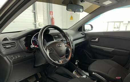 KIA Rio III рестайлинг, 2017 год, 1 379 000 рублей, 8 фотография