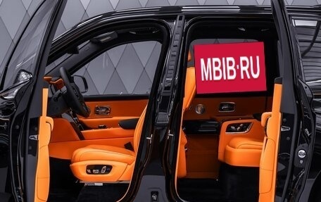 Rolls-Royce Cullinan, 2026 год, 65 000 000 рублей, 4 фотография