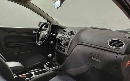Ford Focus II рестайлинг, 2006 год, 390 000 рублей, 13 фотография