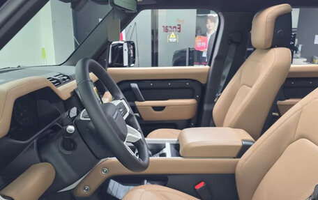 Land Rover Defender II, 2026 год, 12 385 202 рублей, 5 фотография