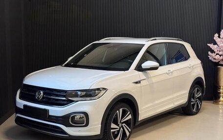 Volkswagen T-Cross I, 2022 год, 1 570 000 рублей, 1 фотография