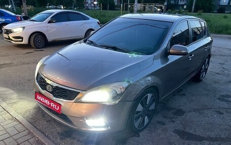 KIA cee'd I рестайлинг, 2011 год, 600 000 рублей, 1 фотография