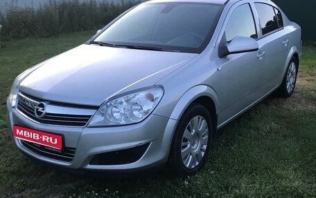 Opel Astra H, 2012 год, 840 000 рублей, 1 фотография