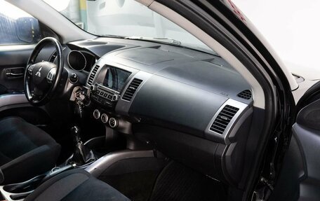 Mitsubishi Outlander III рестайлинг 3, 2007 год, 949 000 рублей, 14 фотография