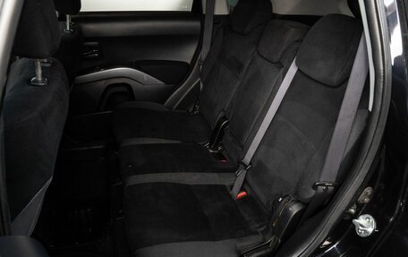 Mitsubishi Outlander III рестайлинг 3, 2007 год, 949 000 рублей, 16 фотография