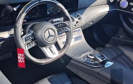 Mercedes-Benz E-Класс, 2019 год, 5 900 000 рублей, 6 фотография