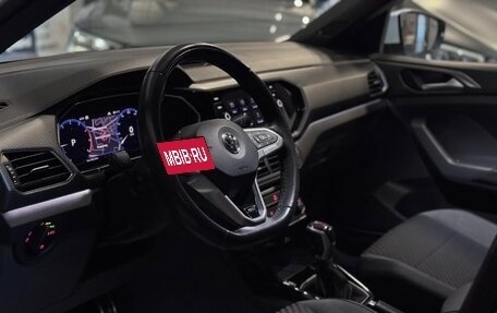 Volkswagen T-Cross I, 2022 год, 1 570 000 рублей, 7 фотография