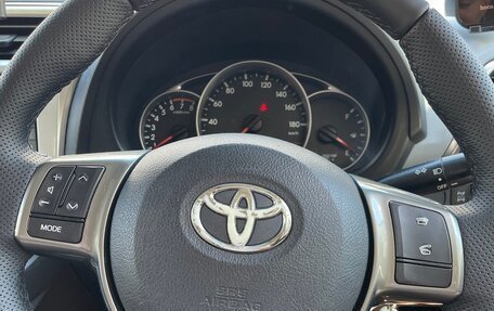Toyota Ractis II, 2011 год, 820 000 рублей, 9 фотография
