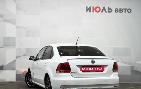 Volkswagen Polo VI (EU Market), 2015 год, 850 000 рублей, 4 фотография