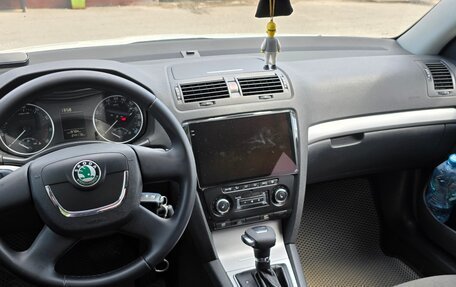 Skoda Octavia, 2012 год, 750 000 рублей, 13 фотография