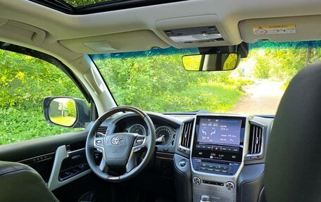 Toyota Land Cruiser 200, 2015 год, 5 350 000 рублей, 17 фотография