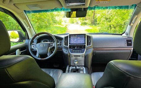 Toyota Land Cruiser 200, 2015 год, 5 350 000 рублей, 20 фотография
