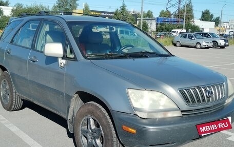 Lexus RX IV рестайлинг, 2001 год, 560 000 рублей, 2 фотография