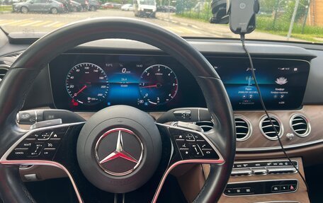 Mercedes-Benz E-Класс, 2021 год, 4 400 000 рублей, 8 фотография