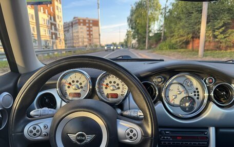 MINI Hatch, 2003 год, 1 100 000 рублей, 19 фотография