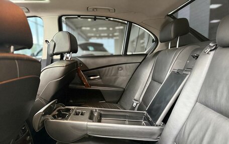BMW 5 серия, 2007 год, 960 000 рублей, 16 фотография