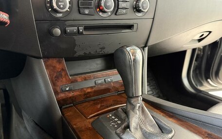 BMW 5 серия, 2007 год, 960 000 рублей, 25 фотография