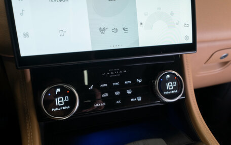 Jaguar F-Pace, 2021 год, 5 250 000 рублей, 16 фотография