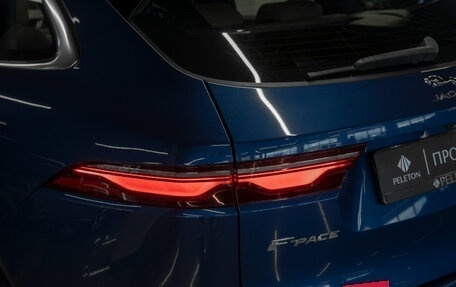 Jaguar F-Pace, 2021 год, 5 250 000 рублей, 30 фотография