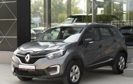 Renault Kaptur I рестайлинг, 2017 год, 985 000 рублей, 1 фотография