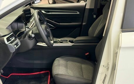 Geely Emgrand, 2023 год, 1 659 900 рублей, 7 фотография