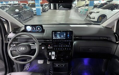 Hyundai Staria, 2024 год, 8 490 000 рублей, 14 фотография