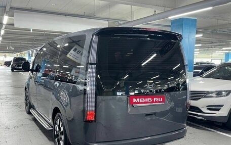 Hyundai Staria, 2024 год, 8 490 000 рублей, 8 фотография