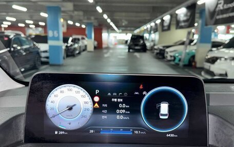 Hyundai Staria, 2024 год, 8 490 000 рублей, 20 фотография