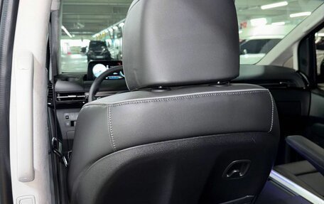 Hyundai Staria, 2024 год, 8 490 000 рублей, 24 фотография