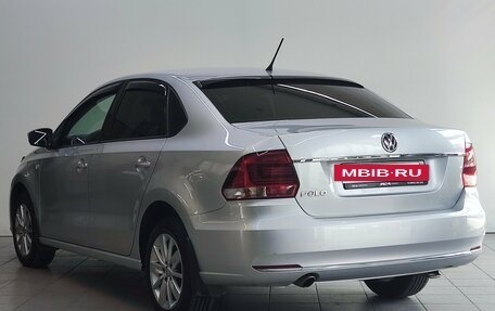 Volkswagen Polo VI (EU Market), 2015 год, 1 050 000 рублей, 6 фотография
