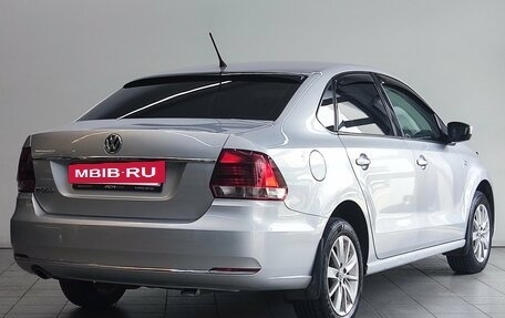 Volkswagen Polo VI (EU Market), 2015 год, 1 050 000 рублей, 4 фотография