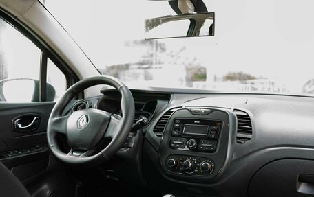 Renault Kaptur I рестайлинг, 2017 год, 985 000 рублей, 10 фотография