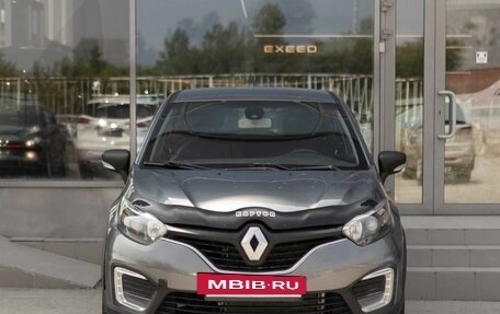 Renault Kaptur I рестайлинг, 2017 год, 985 000 рублей, 2 фотография