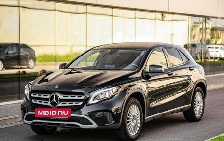 Mercedes-Benz GLA, 2017 год, 2 049 000 рублей, 3 фотография