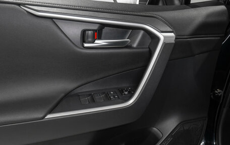 Toyota RAV4, 2020 год, 2 795 000 рублей, 18 фотография