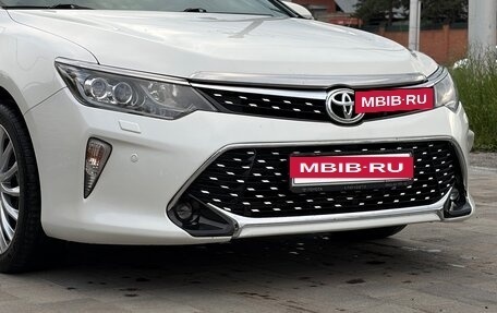 Toyota Camry, 2017 год, 2 300 000 рублей, 6 фотография