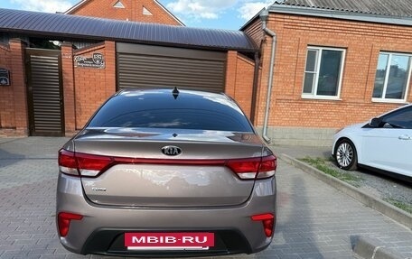 KIA Rio IV, 2018 год, 1 399 000 рублей, 6 фотография