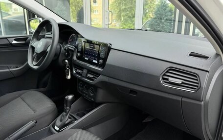 Volkswagen Polo VI (EU Market), 2021 год, 1 525 000 рублей, 17 фотография