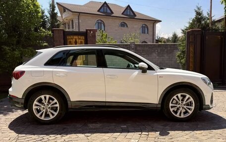 Audi Q3, 2021 год, 2 390 000 рублей, 2 фотография