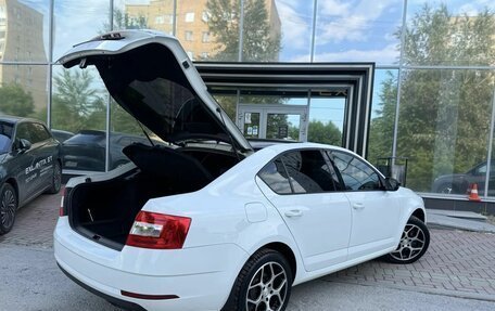 Skoda Octavia, 2018 год, 2 200 000 рублей, 9 фотография