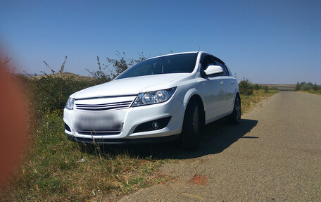 Opel Astra H, 2012 год, 560 000 рублей, 3 фотография