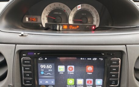 Toyota Sienta I, 2012 год, 800 000 рублей, 7 фотография