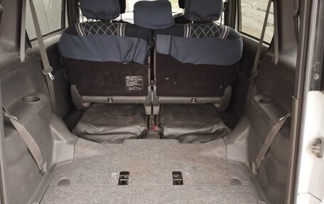 Toyota Sienta I, 2012 год, 800 000 рублей, 10 фотография