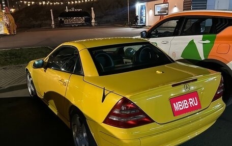 Mercedes-Benz SLK-Класс, 2000 год, 1 490 000 рублей, 19 фотография